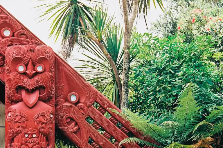 Why the Ocean Becomes a Memorial Place in Oceania