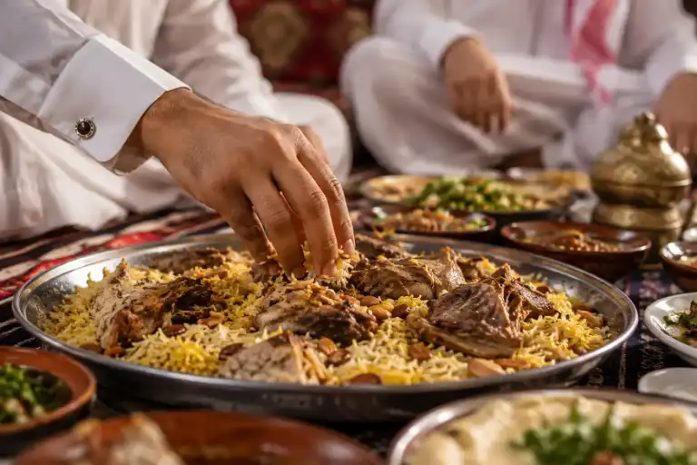 Arabs Eat Hands, Daily World Culture